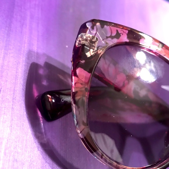 Floral Foster Grant Tru Color Sunnies MSRP$32 - Picture 11 of 12